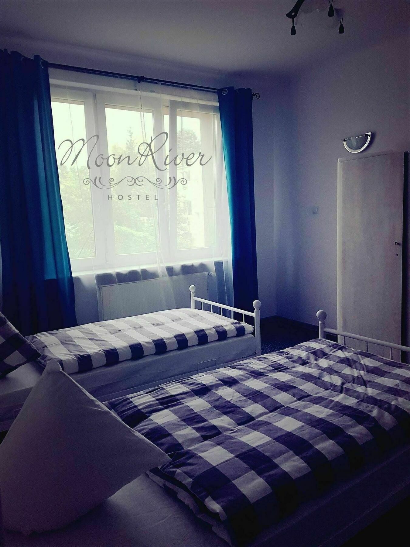 Moonriver Inn Varsavia Esterno foto